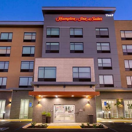Hampton Inn & Suites Ontario Rancho Cucamonga Ngoại thất bức ảnh