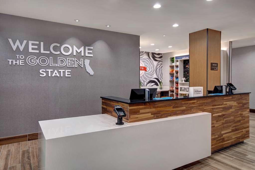 Hampton Inn & Suites Ontario Rancho Cucamonga Ngoại thất bức ảnh