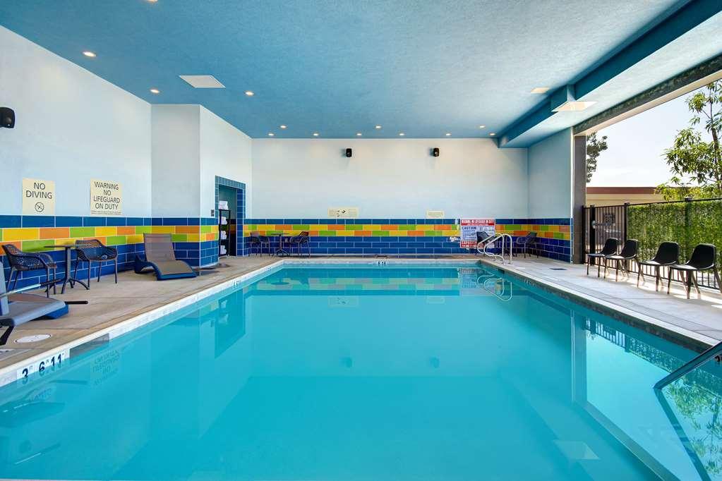 Hampton Inn & Suites Ontario Rancho Cucamonga Tiện nghi bức ảnh