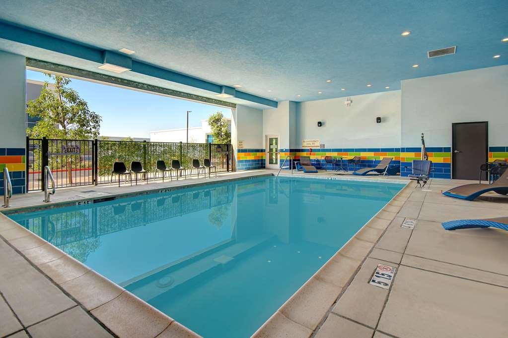Hampton Inn & Suites Ontario Rancho Cucamonga Tiện nghi bức ảnh
