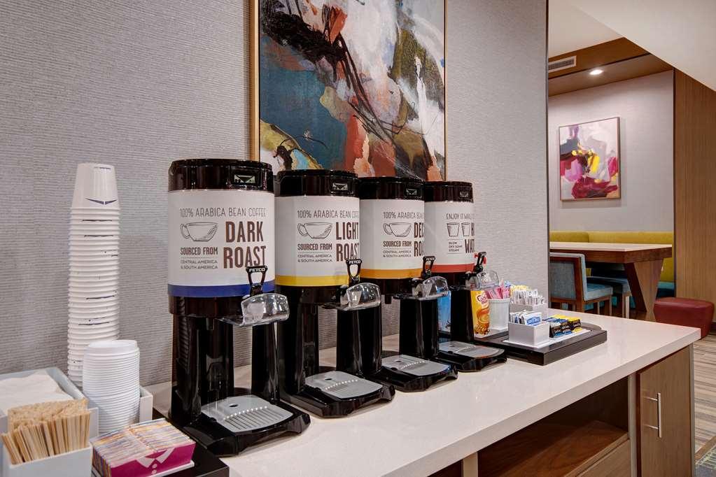 Hampton Inn & Suites Ontario Rancho Cucamonga Nhà hàng bức ảnh