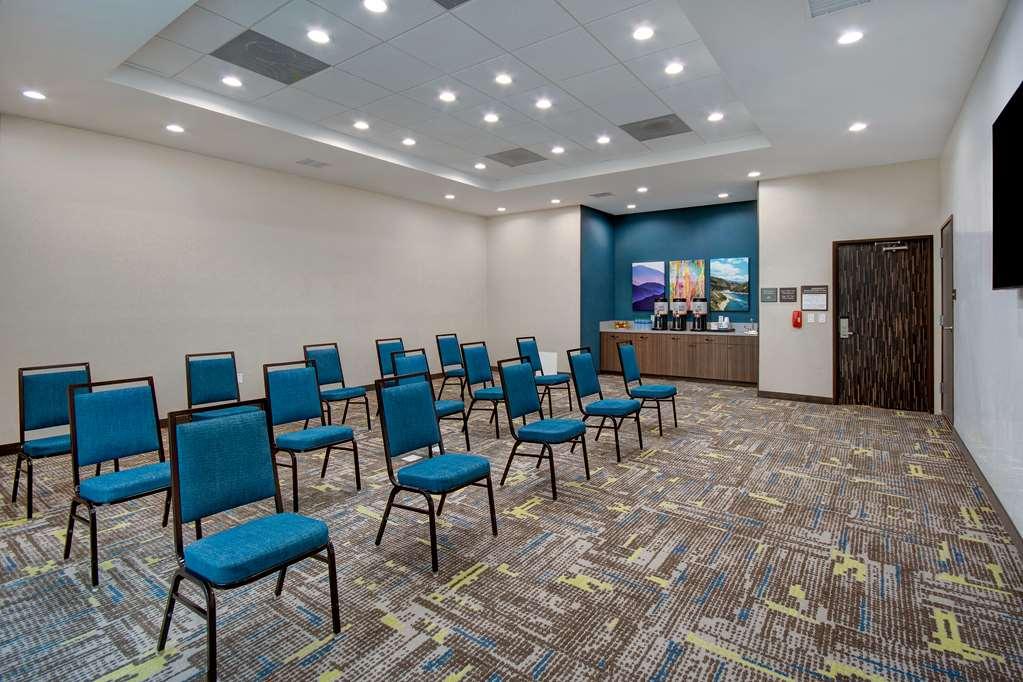 Hampton Inn & Suites Ontario Rancho Cucamonga Tiện nghi bức ảnh